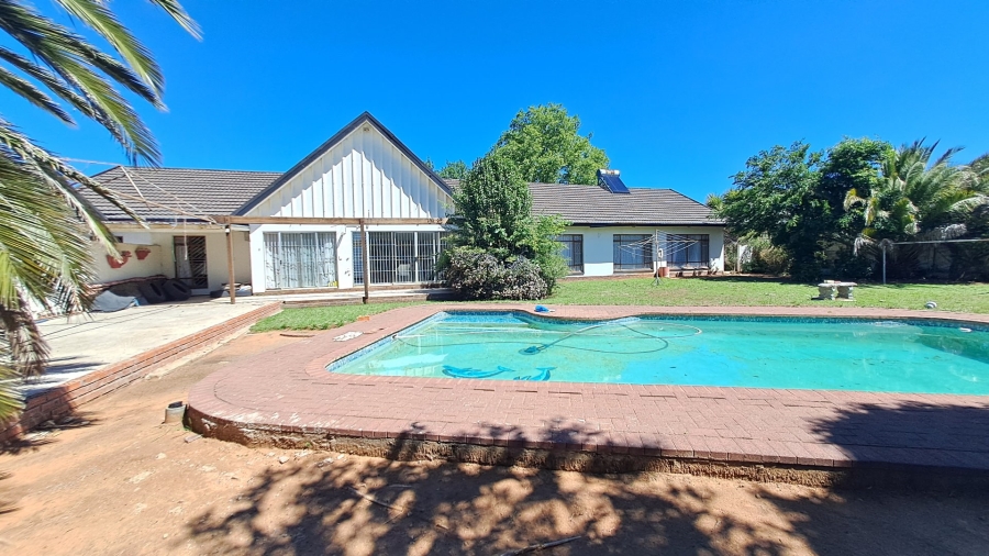 10 Bedroom Property for Sale in Universitas Free State